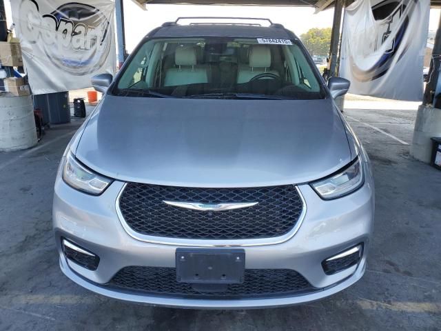 2021 Chrysler Pacifica Hybrid Touring L