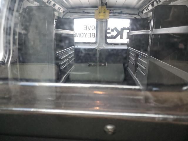 2019 Chevrolet Express G2500