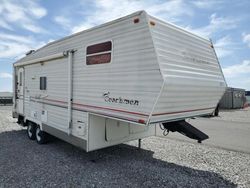 Camiones salvage sin ofertas aún a la venta en subasta: 2005 Coachmen Motor Home