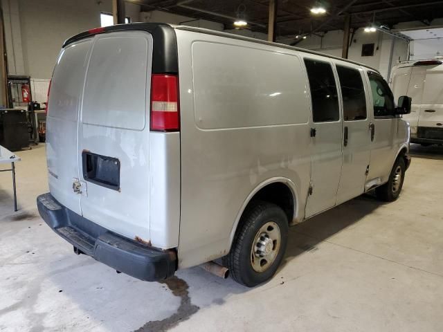 2010 Chevrolet Express G2500