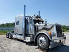 2006 Peterbilt 379 Semi Truck
