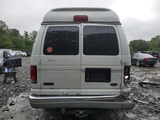 2000 Ford Econoline E150 Van