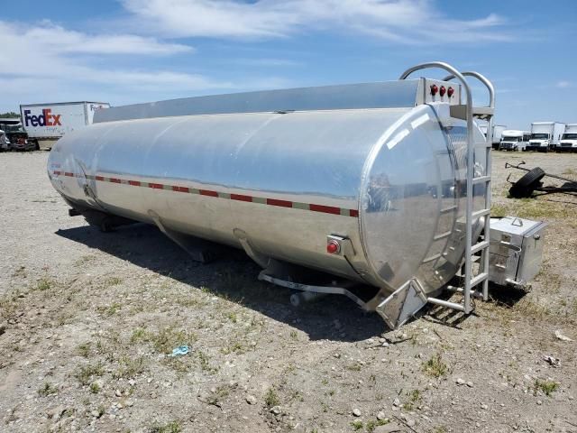 2011 Urwi 2011 Tank Truck BED