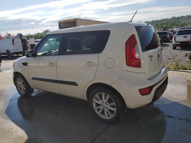 2013 KIA Soul +