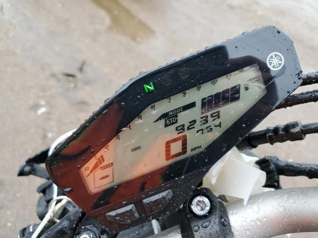 2016 Yamaha FZ09