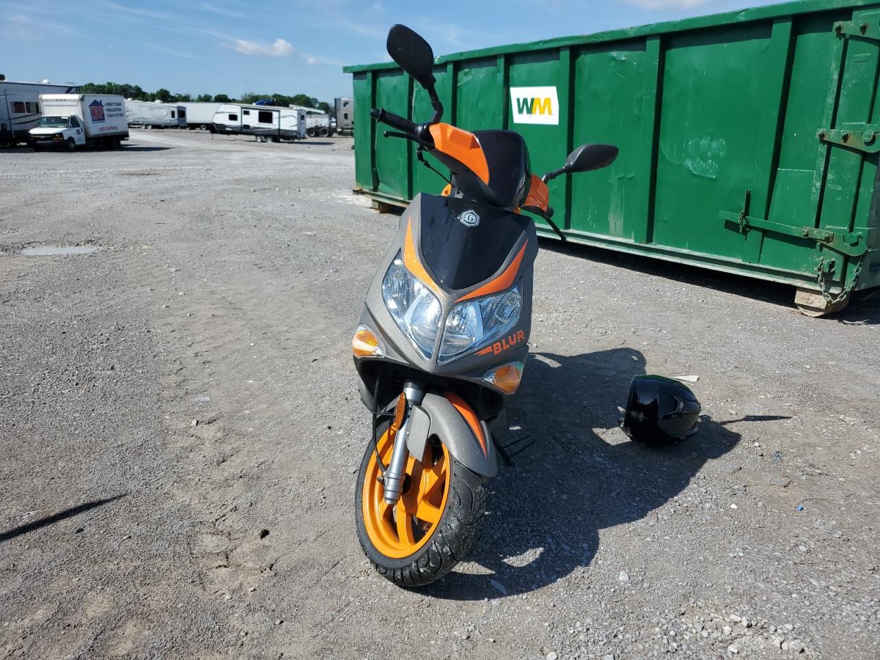 2006 Genuine Scooter Co. Blur 150