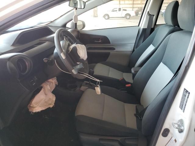 2013 Toyota Prius C
