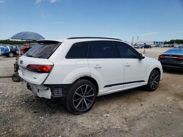 2022 Audi Q7 Premium Plus