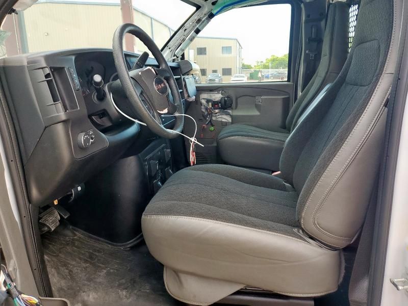 2024 GMC Savana G2500