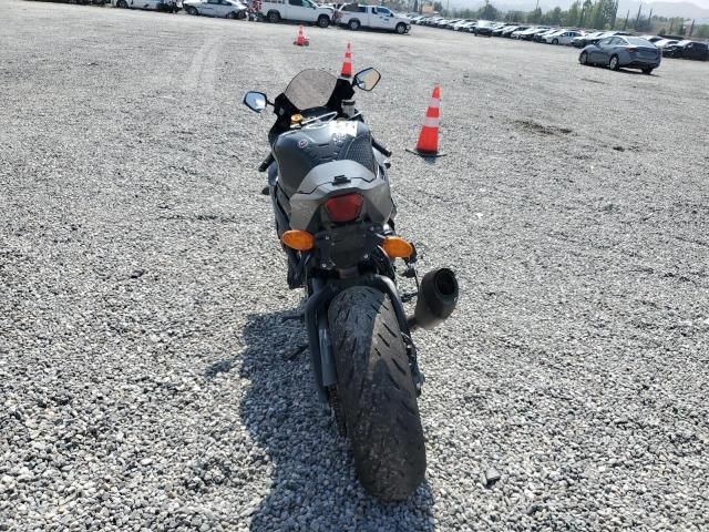 2021 Suzuki GSX-R1000 R