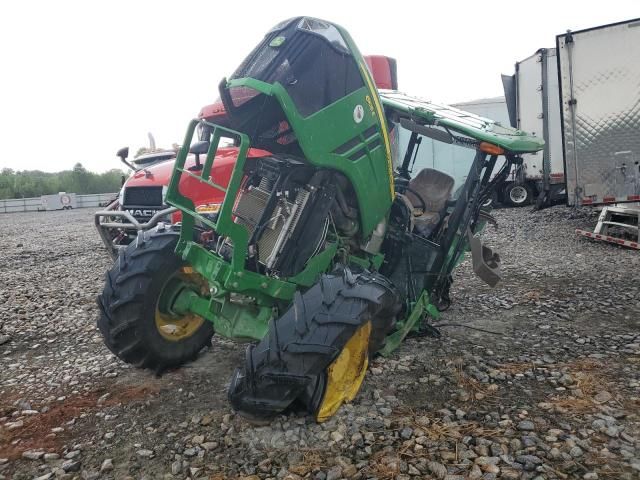 2022 John Deere 6105E