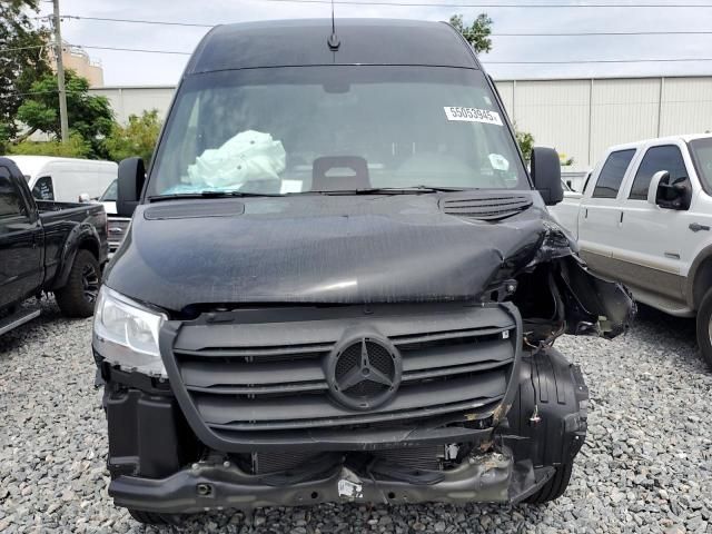 2025 Mercedes-Benz Sprinter 2500