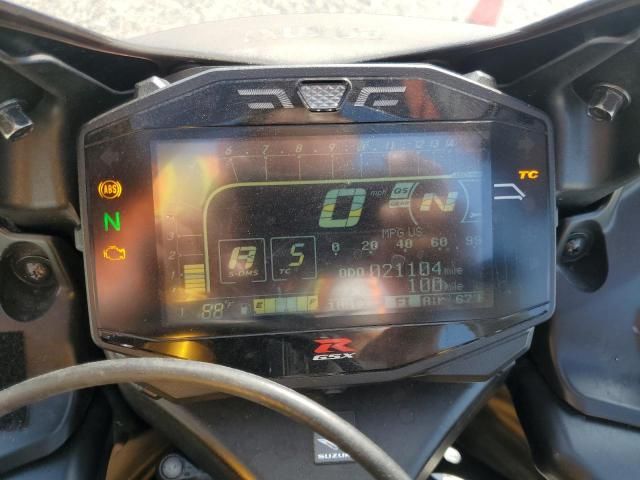 2021 Suzuki GSX-R1000 R