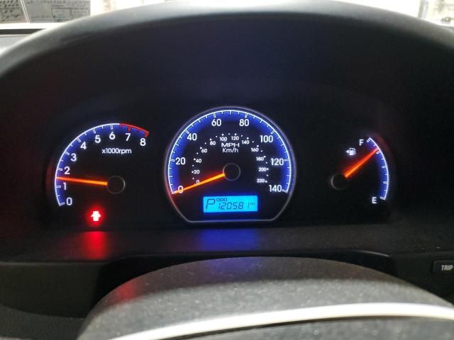 2010 Hyundai Elantra Blue