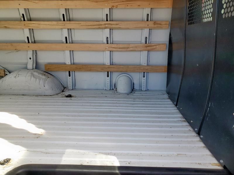 2024 GMC Savana G2500