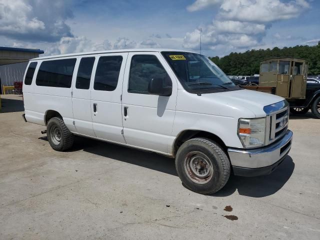 2012 Ford Econoline E350 Super Duty Wagon