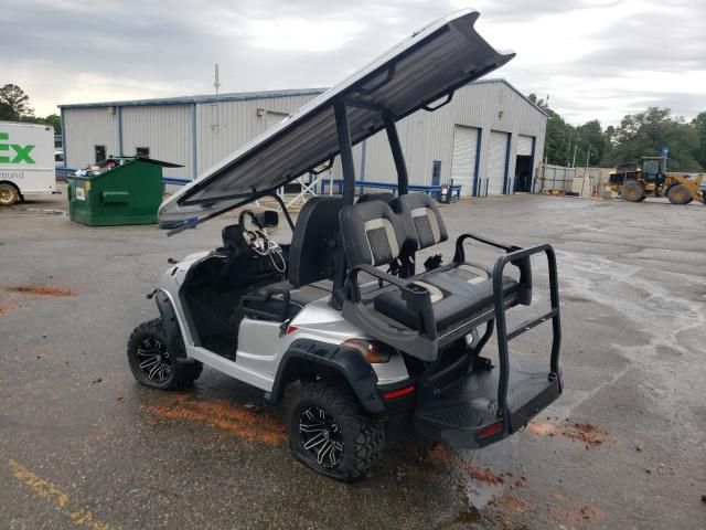 2021 Starcraft Golf Cart