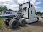 2016 Freightliner Cascadia 125 Semi Truck
