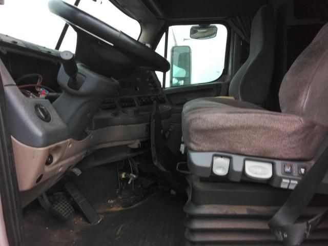 2017 Freightliner Cascadia 125 Semi Truck