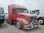 2007 Volvo VNL Semi Truck