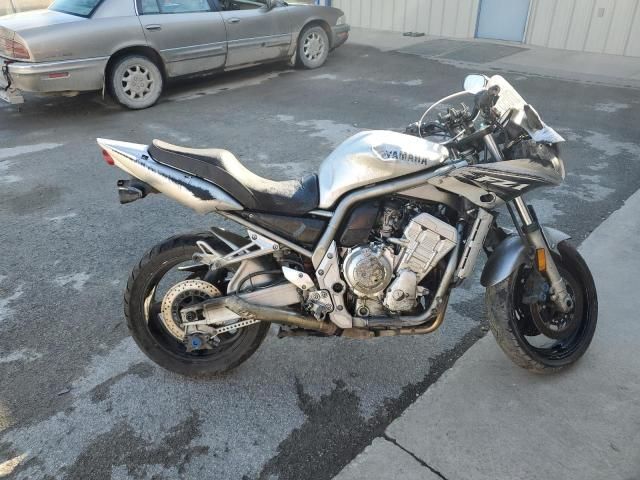 2002 Yamaha FZS10