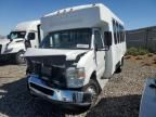 2016 Ford Econoline E350 Super Duty Cutaway Van