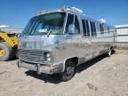 1984 Airstream 1984 Chevrolet P30