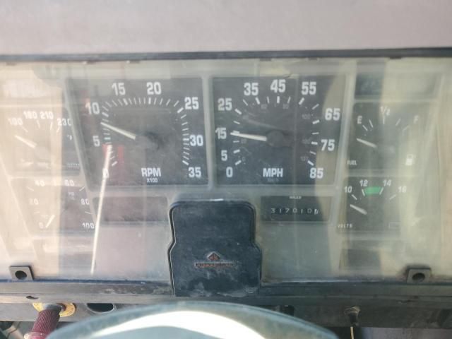 1997 International 4000 4700
