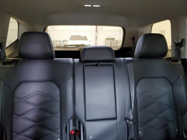 2025 Volkswagen Atlas SE