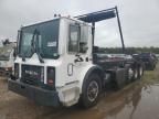 1989 Mack MR600 ROLL-OFF Container Truck