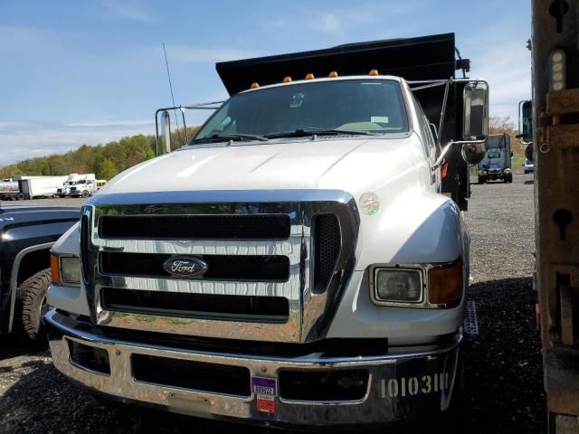 2012 Ford F750 Super Duty Dump Truck