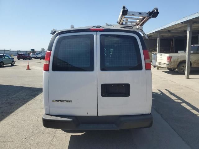 2016 Chevrolet Express G2500
