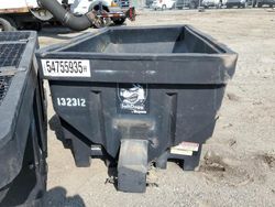 Salvage trucks for sale at Baltimore, MD auction: 2000 Salt Spreader