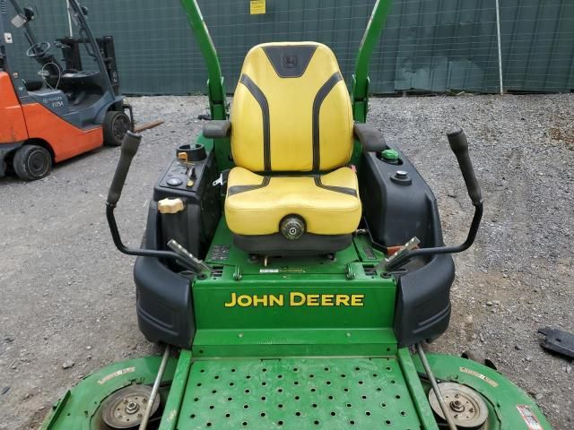 2020 John Deere Lawnmower
