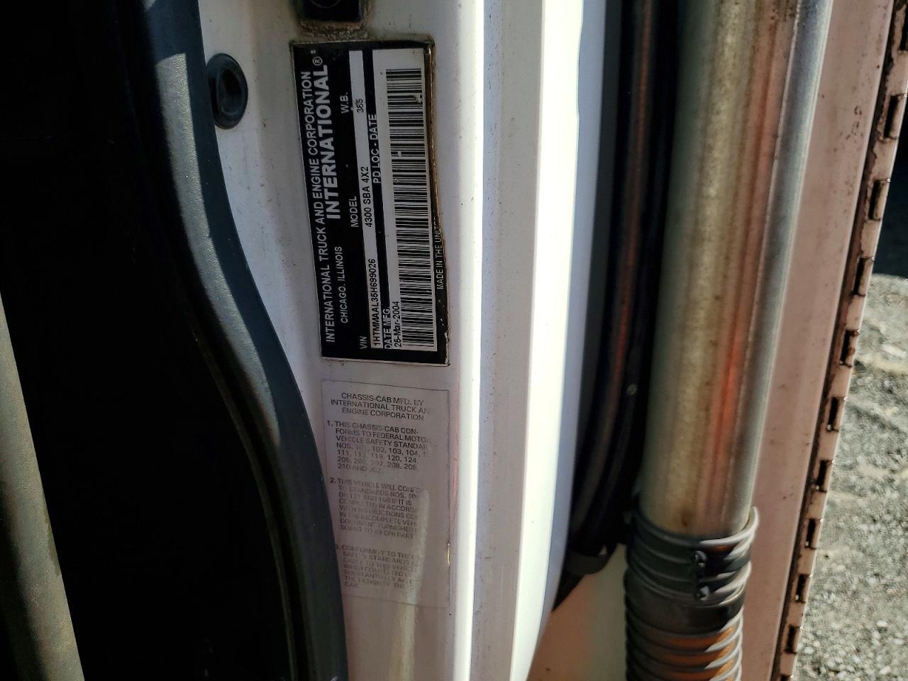 2005 International 4000 4300