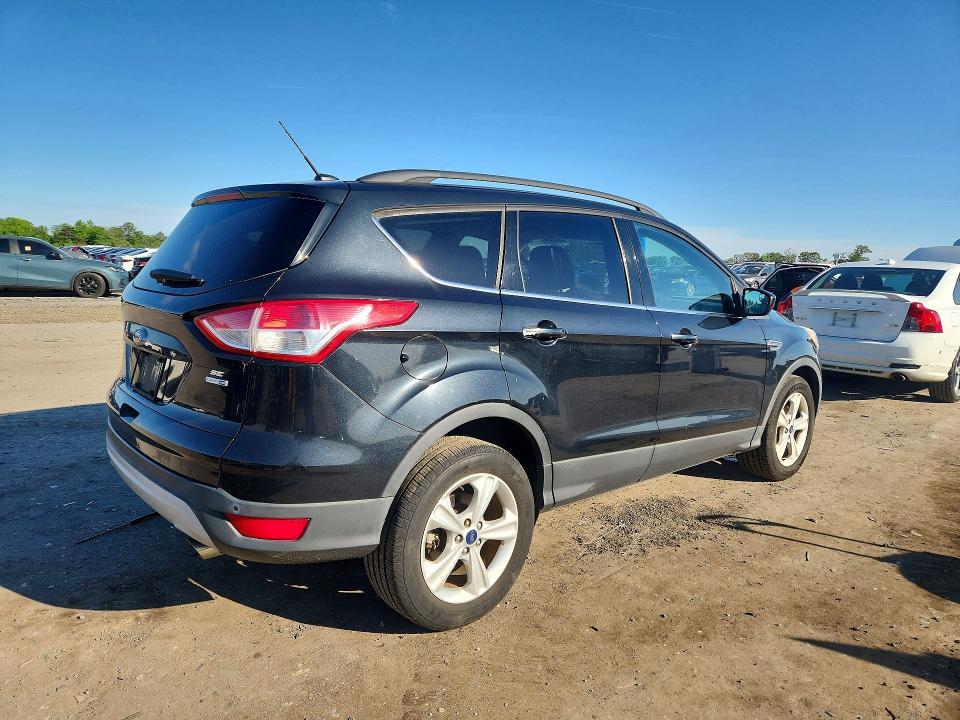 2014 Ford Escape se