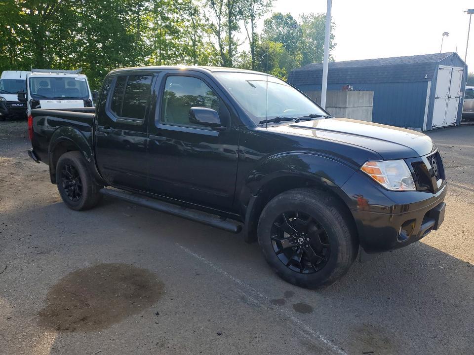 2021 Nissan Frontier SV