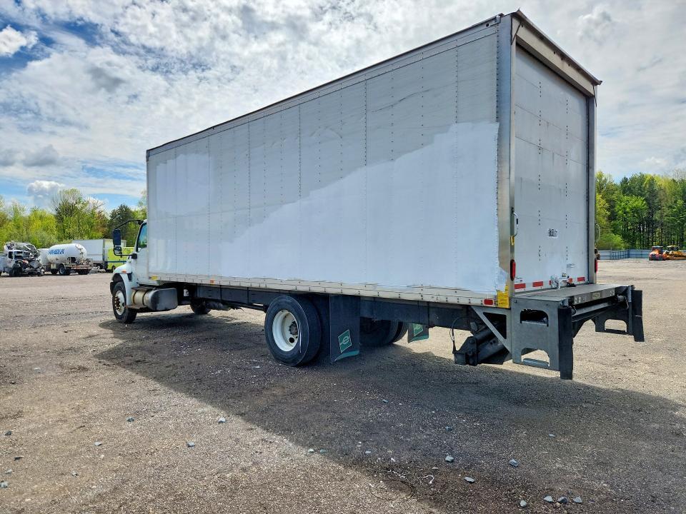 2022 International MV607 BOX Truck