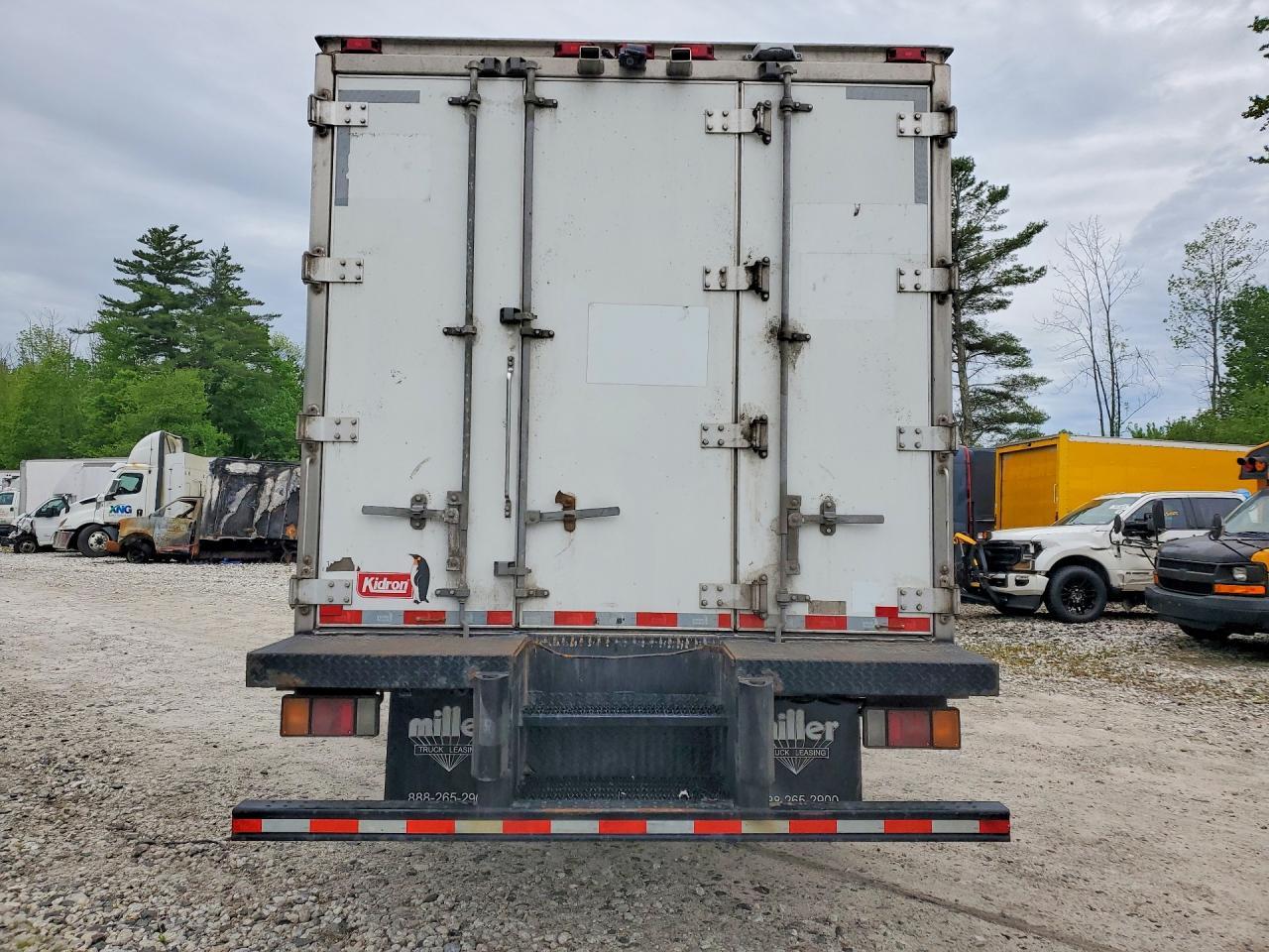 2023 Isuzu NPR HD Refrigerated BOX Truck