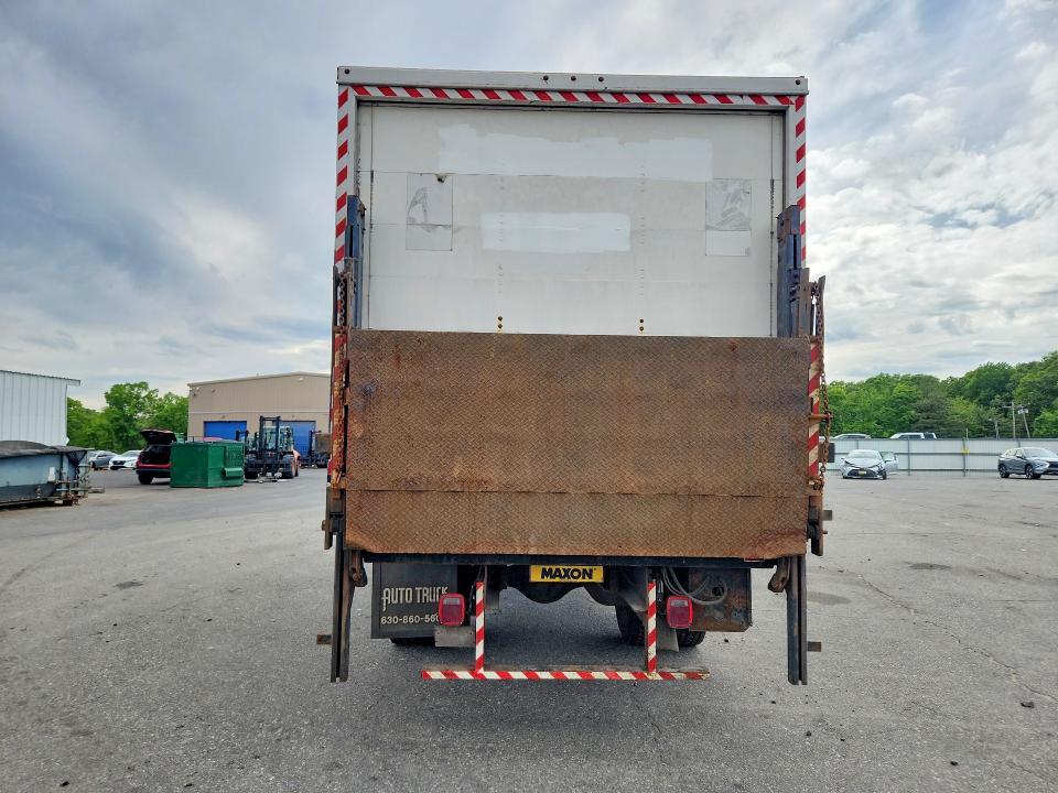 2012 Ford F650 Super Duty BOX Truck