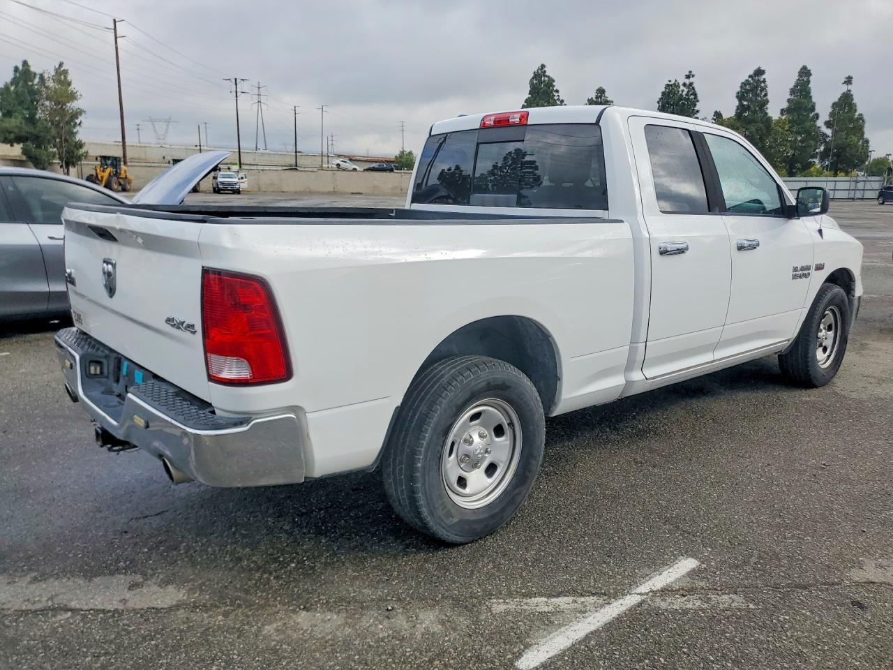 2016 Dodge RAM 1500 SLT