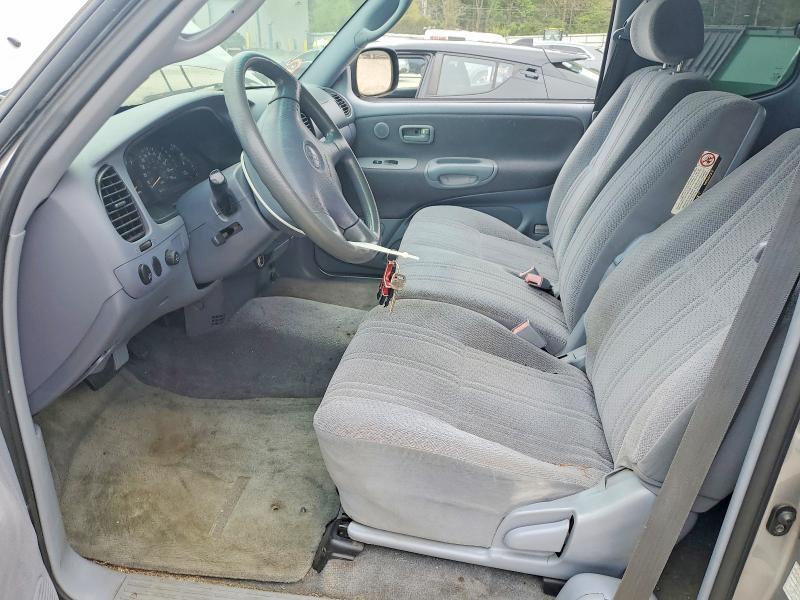 2002 Toyota Tundra SR5 V8