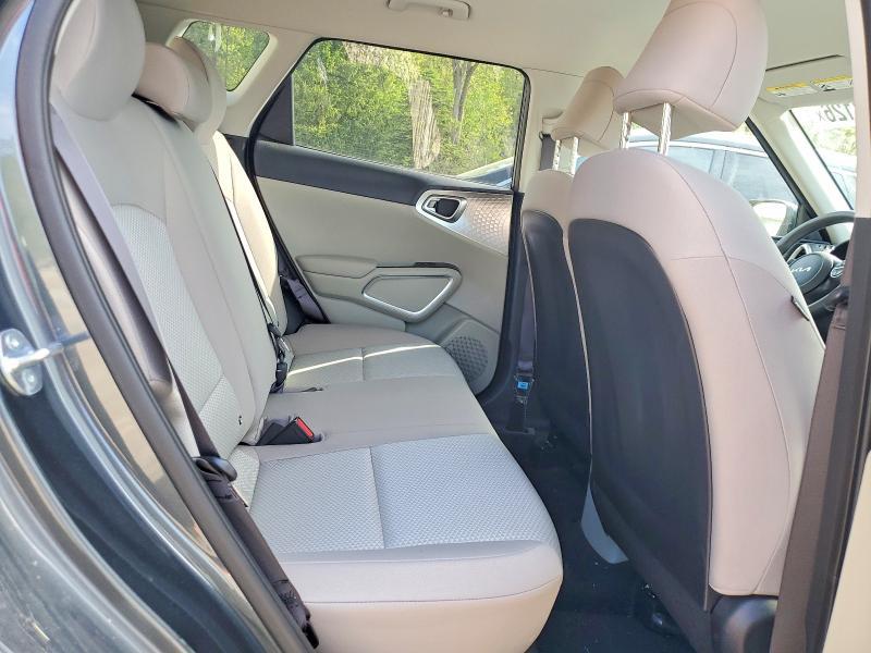 2023 KIA Soul lx