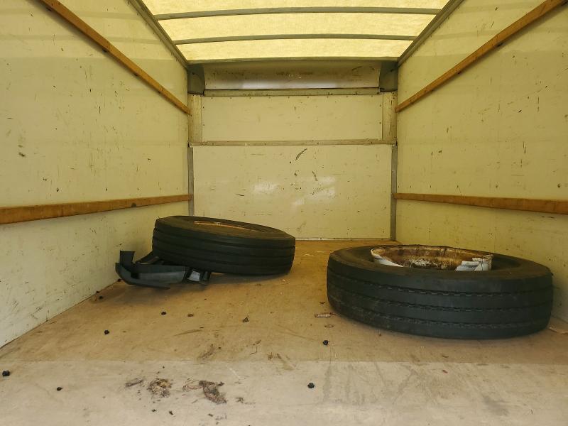 2022 Ford E350 box Truck