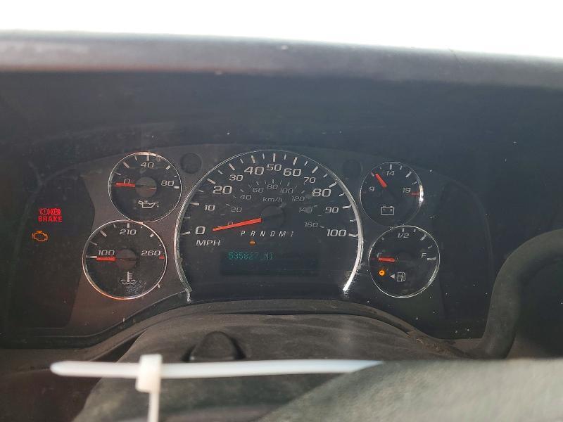 2011 GMC Savana Cutaway G3500