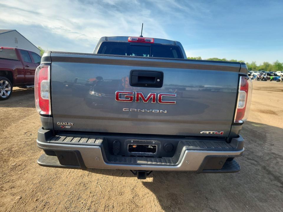 2022 GMC Canyon AT4