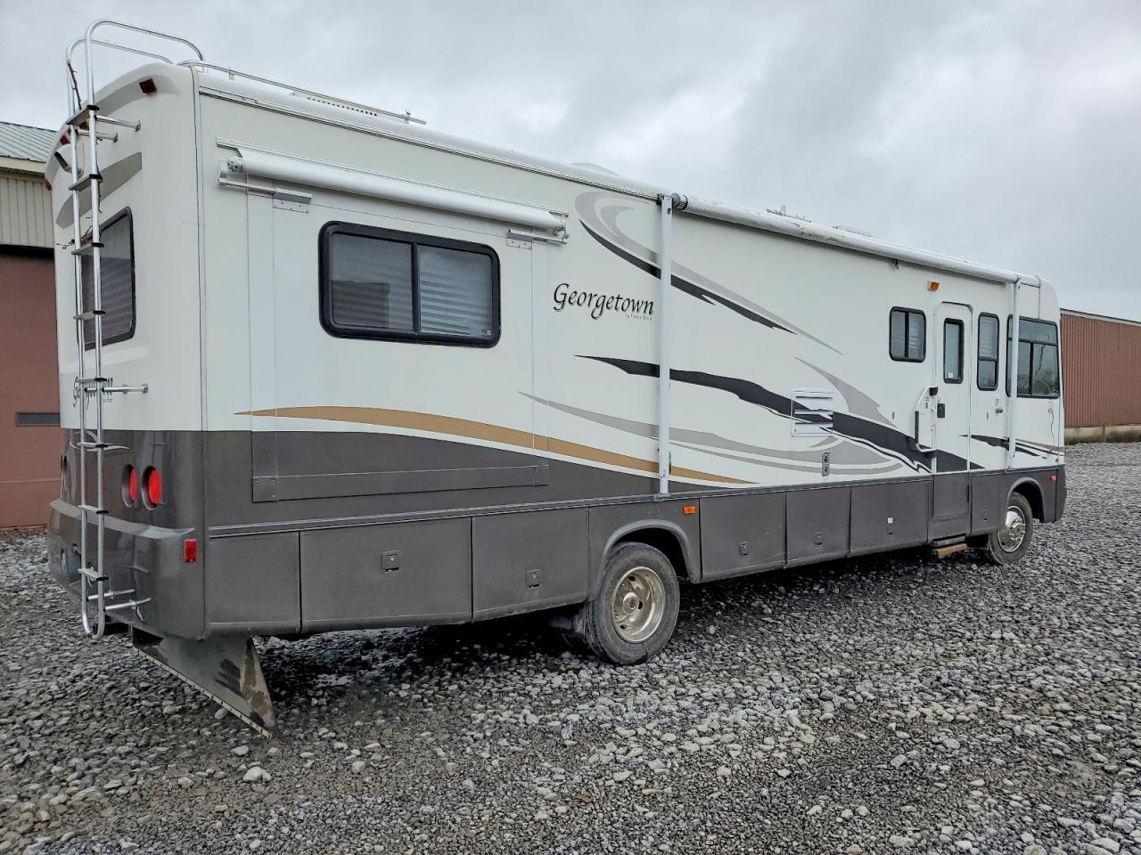 2004 Ford Motorhome Chassis W16