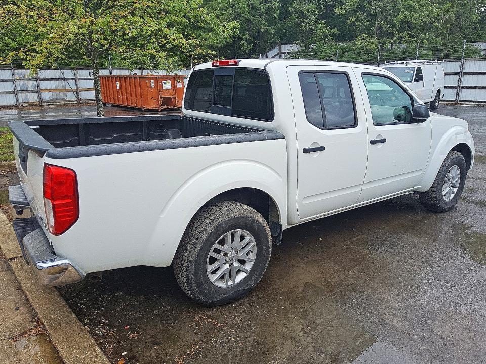 2017 Nissan Frontier SV