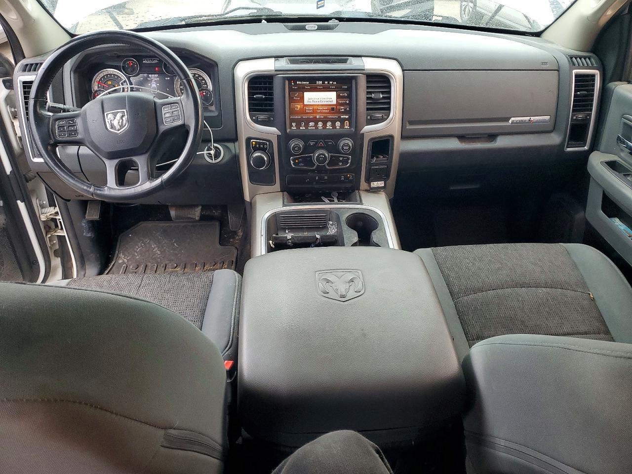 2016 Dodge RAM 1500 SLT