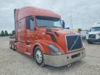 2013 Volvo VN VNL-Semi Truck